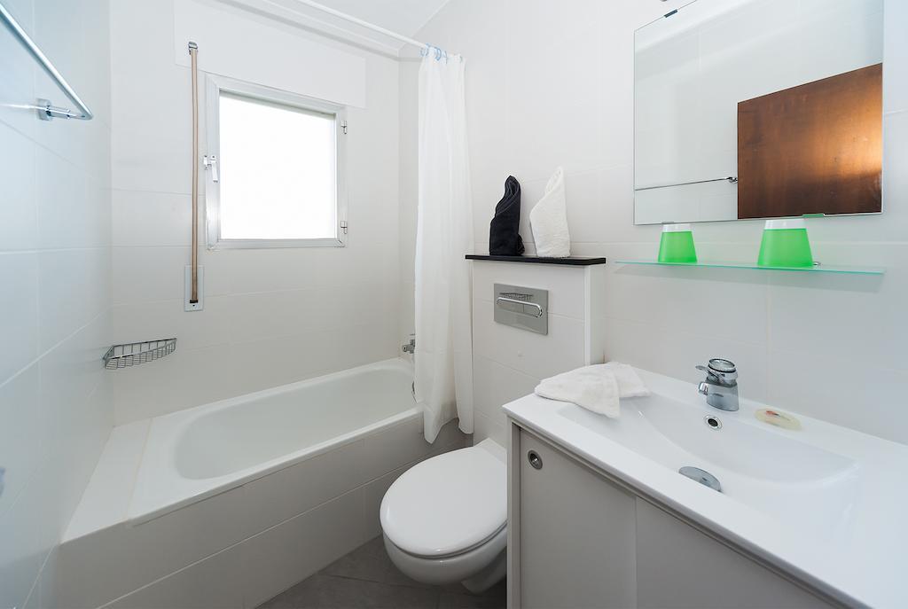 Apartamentos Casa Blanca Miami Playa Cameră foto