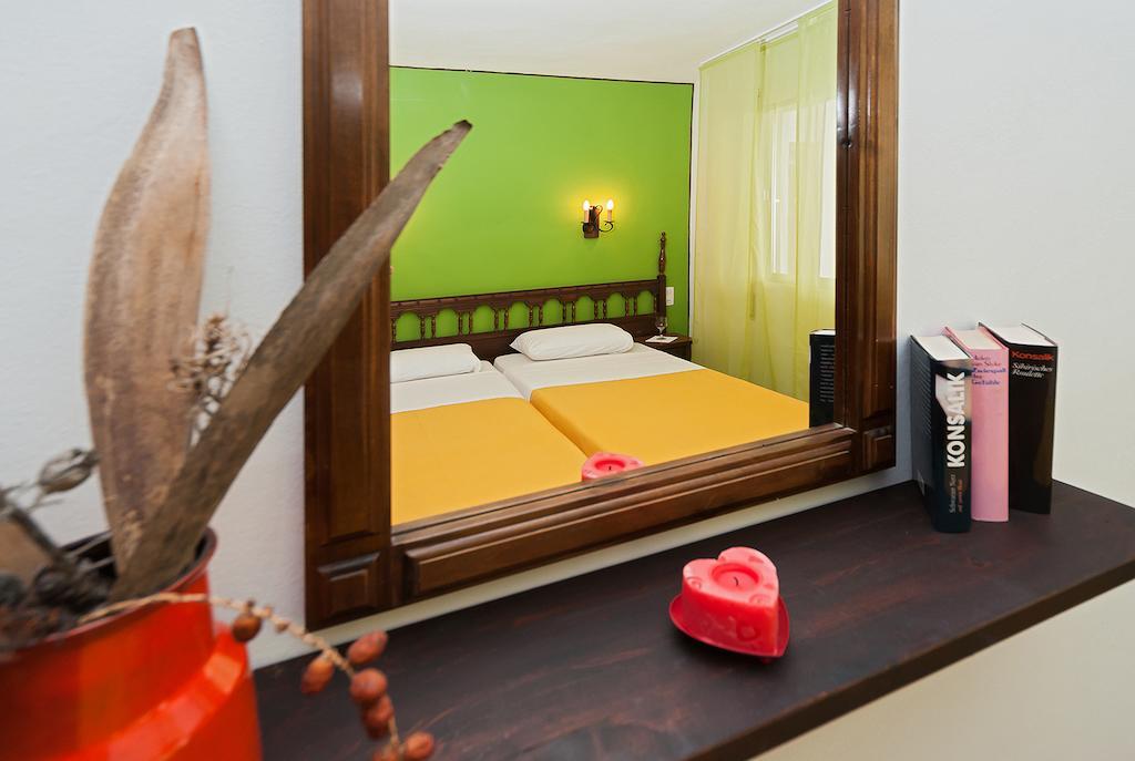 Apartamentos Casa Blanca Miami Playa Cameră foto